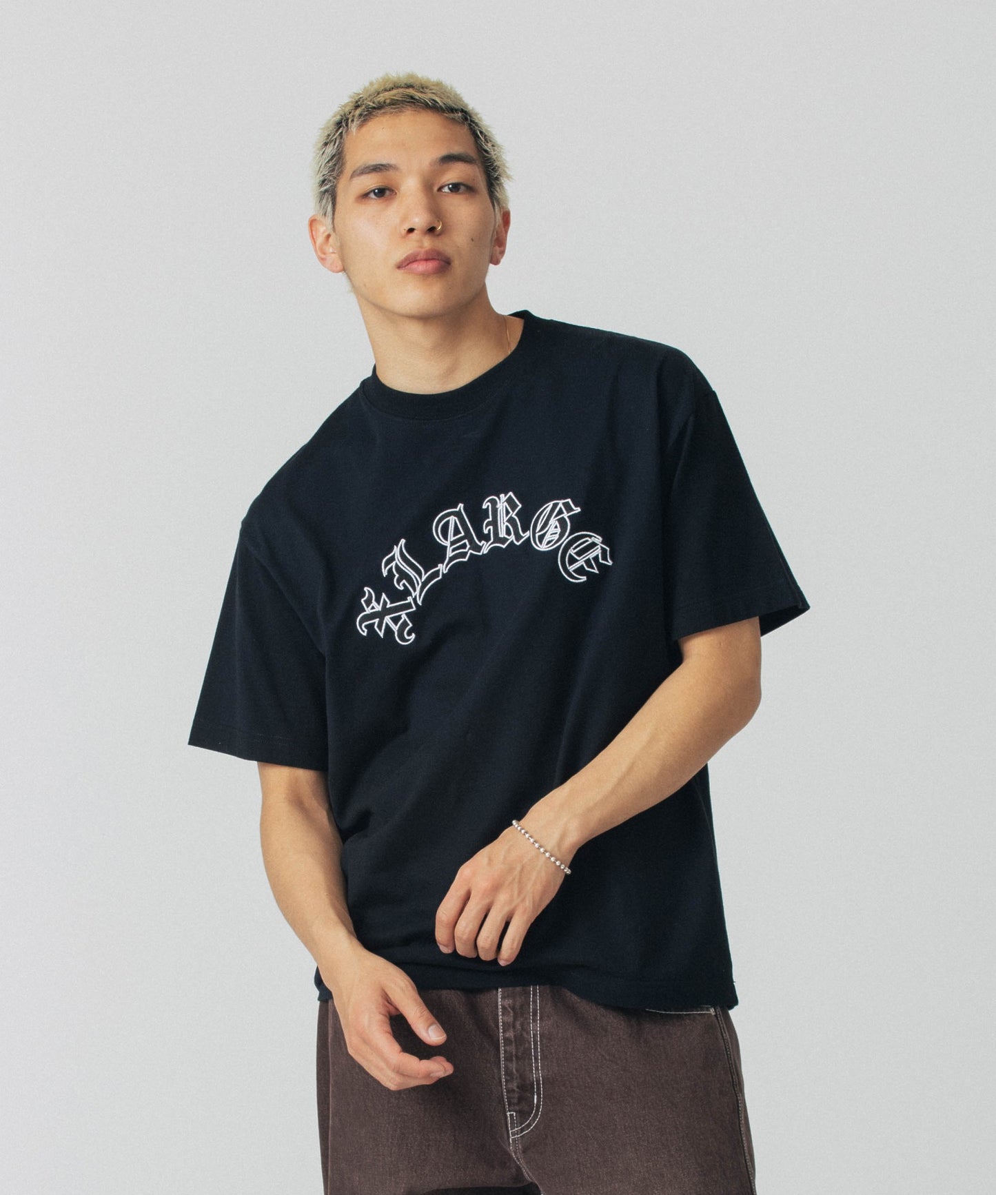 OLD ENGLISH S/S TEE