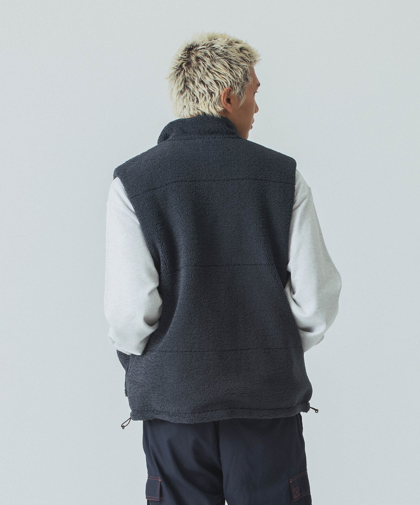 REVERSIBLE VEST