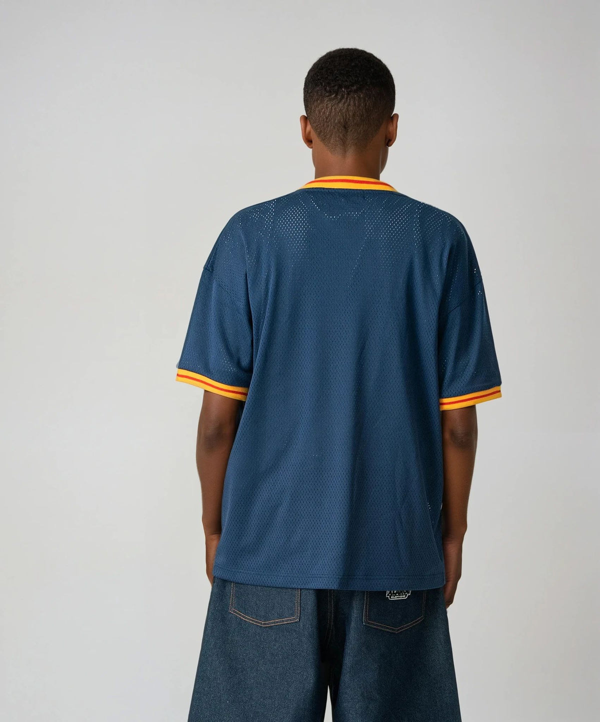 MESH V NECK S/S TEE