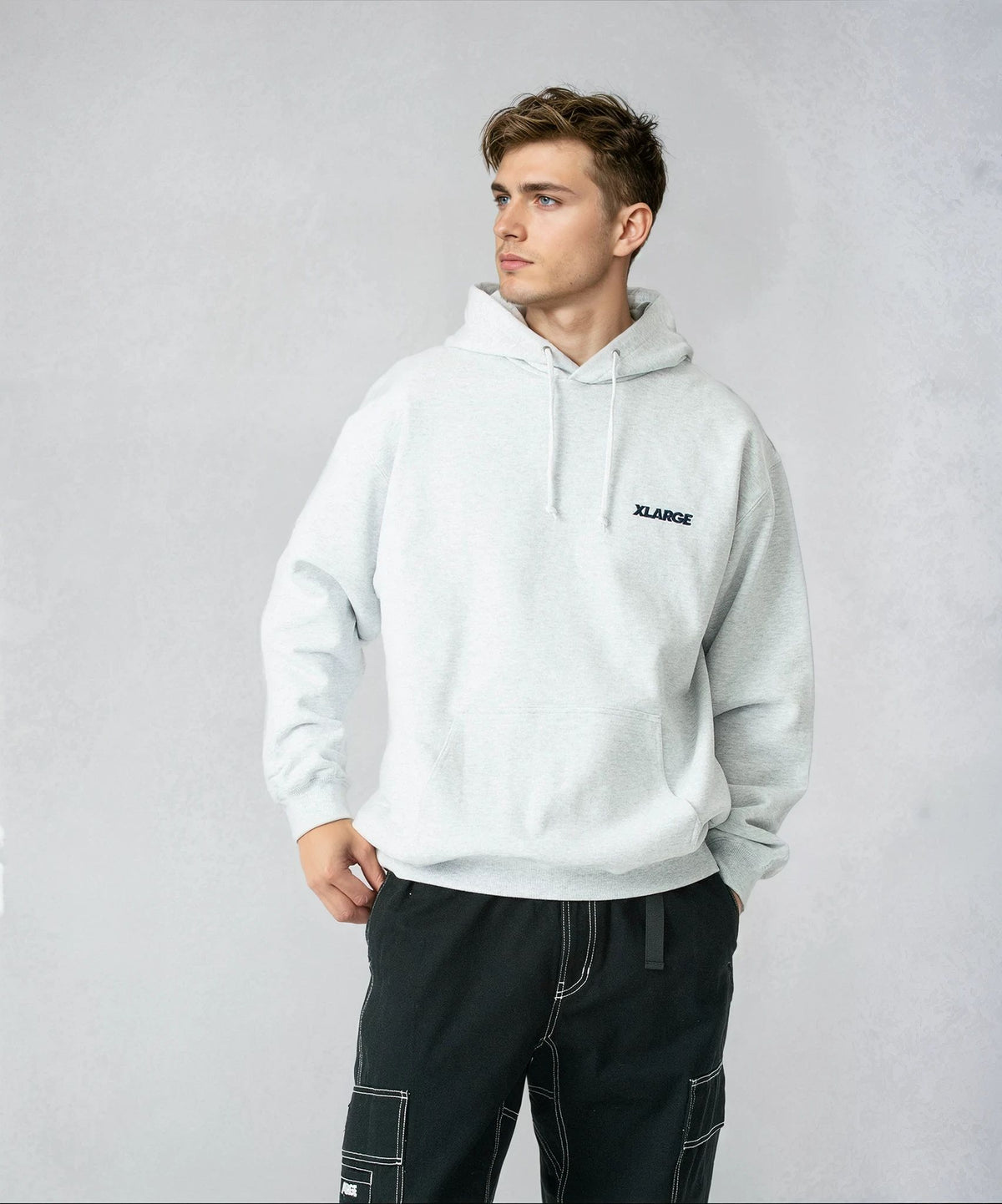 CHENILLE SLANTED OG PULLOVER HOODED SWEATSHIRT