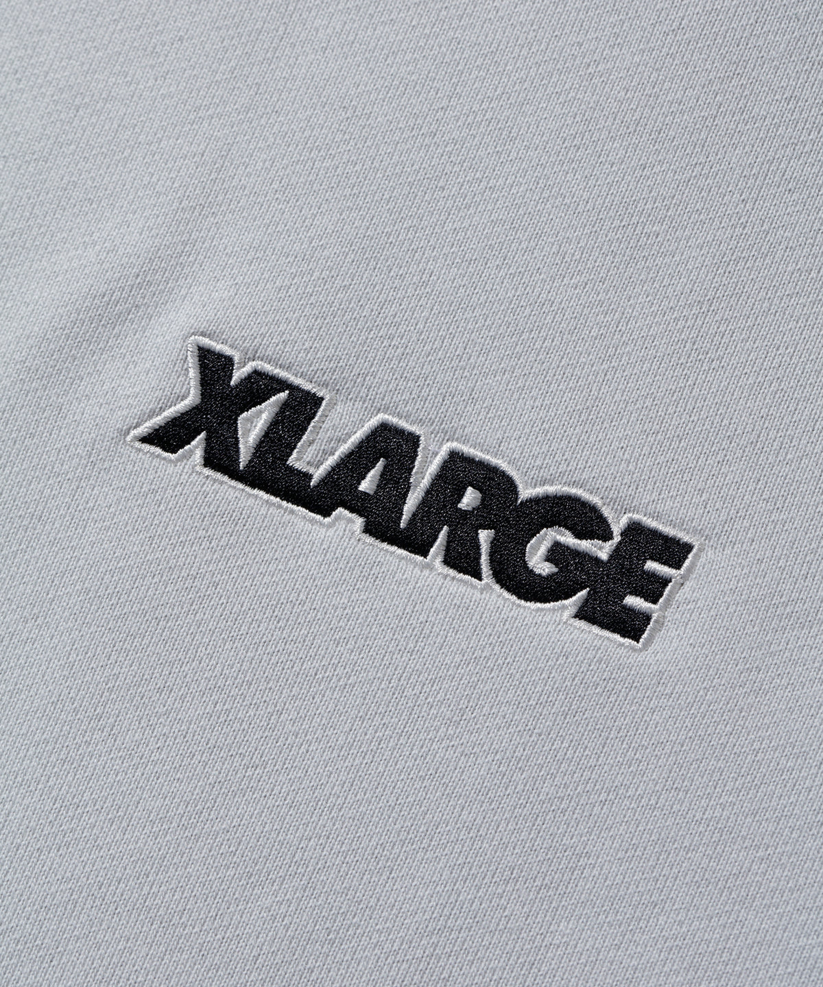 STANDARD LOGO PULLOVER HOODED SWEATSHIRT