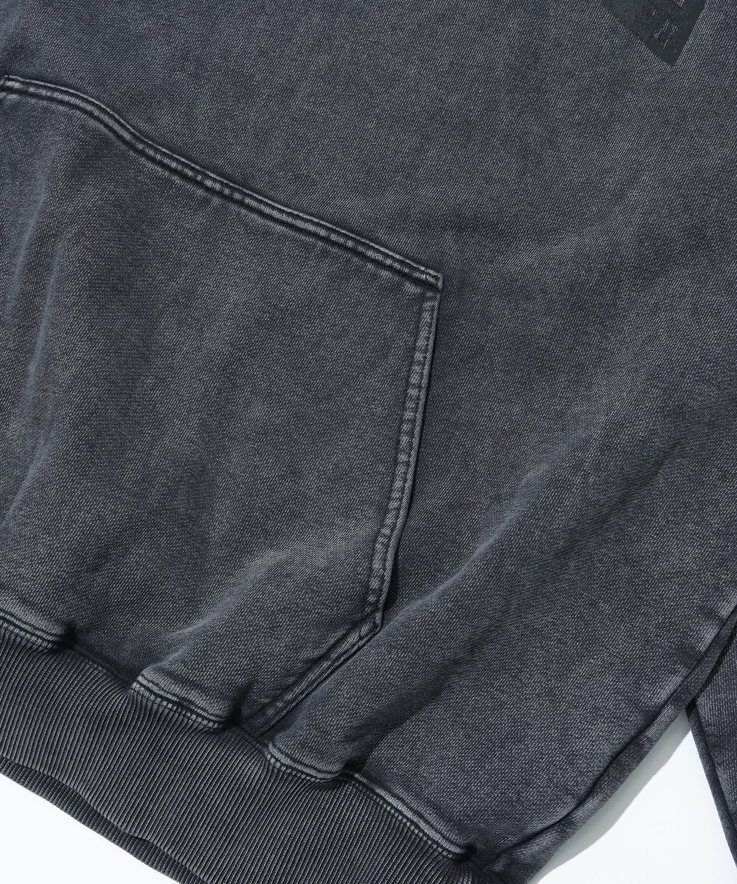 DYED COLLAGE LOGO HOODIE – XLARGE