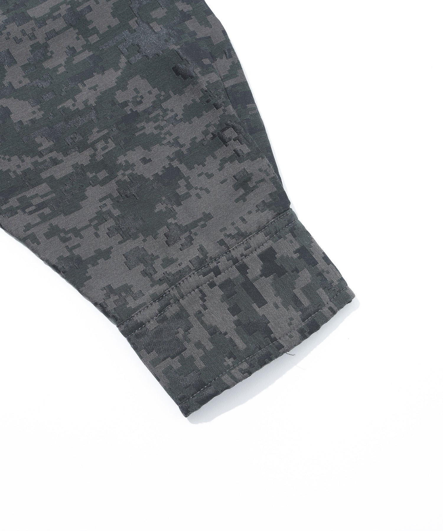 DIGITAL CAMO JACQUARD L/S SHIRT
