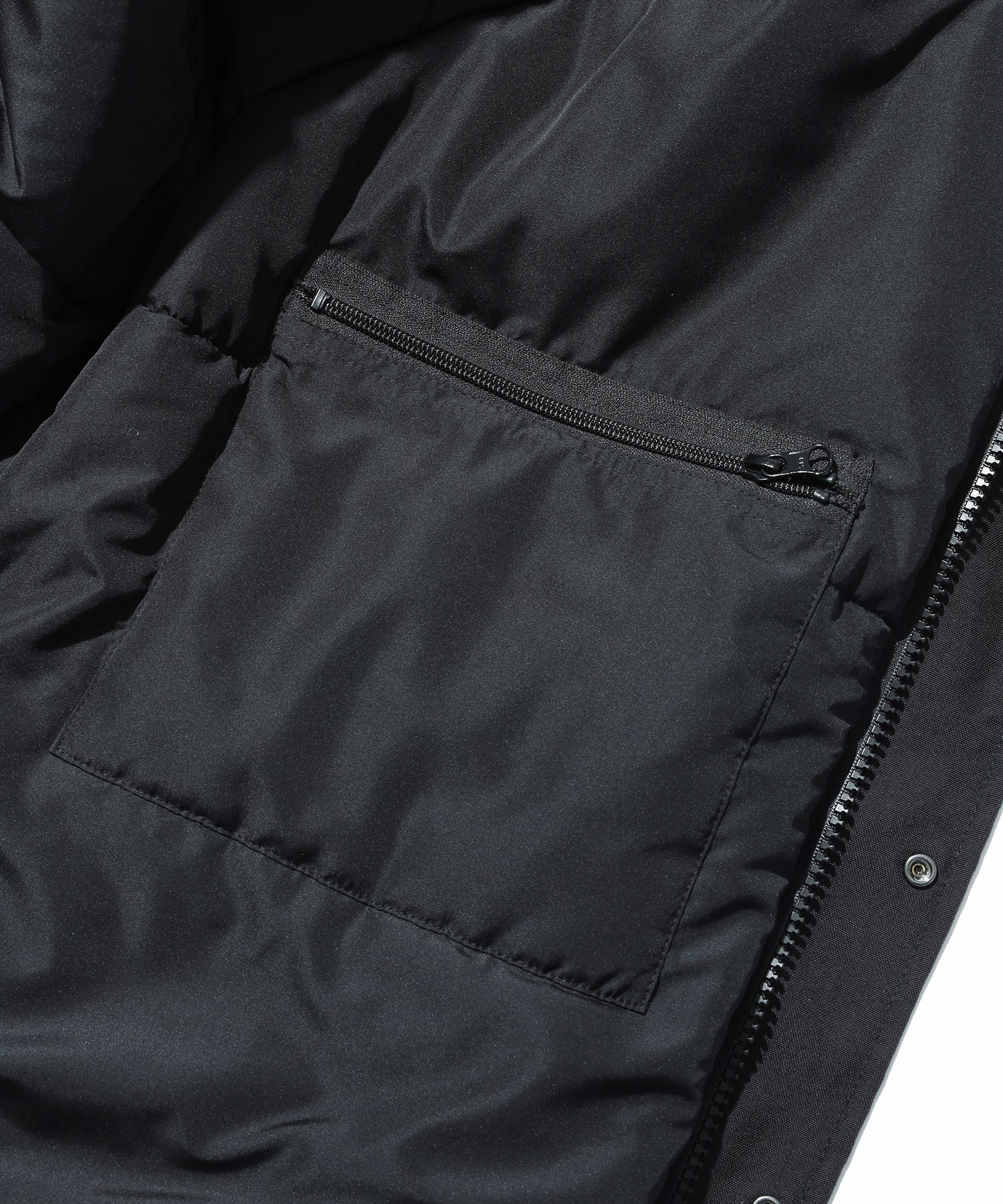 HOODED PUFFER JACKET