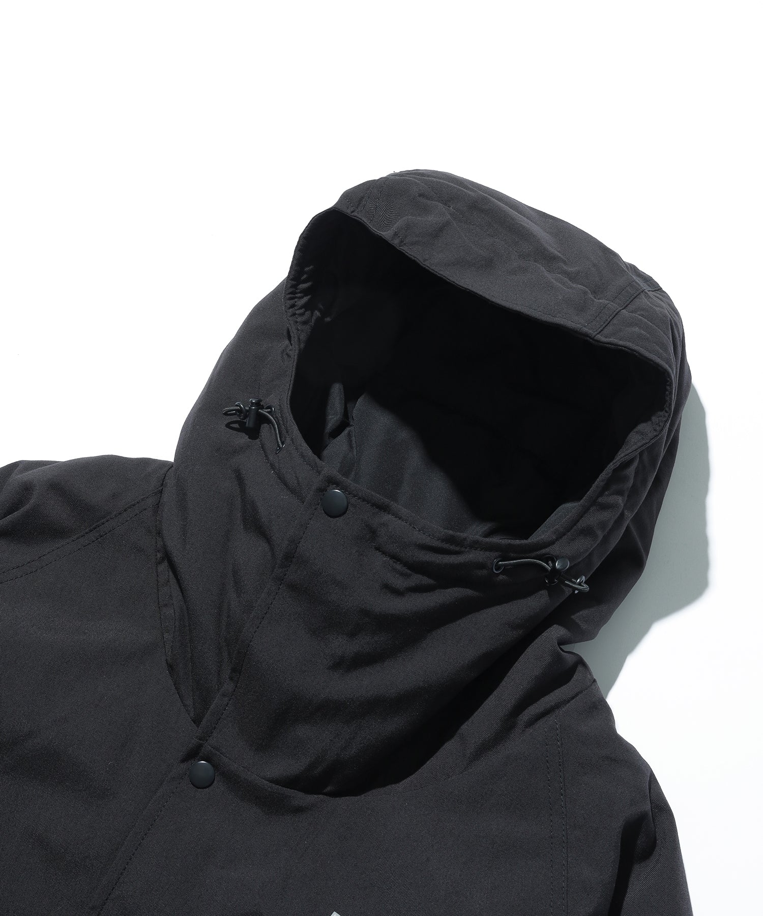 HOODED PUFFER JACKET