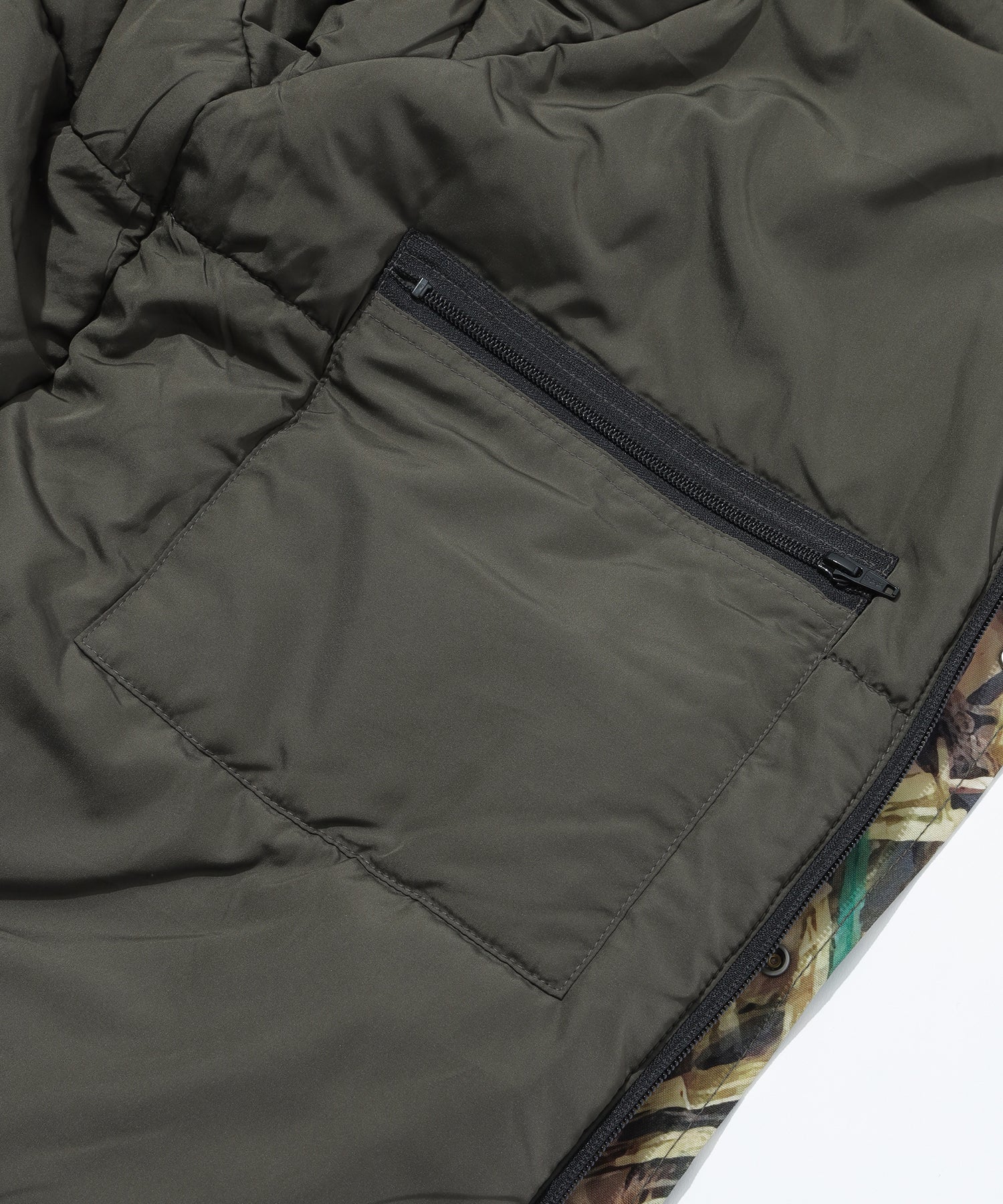 HOODED PUFFER JACKET