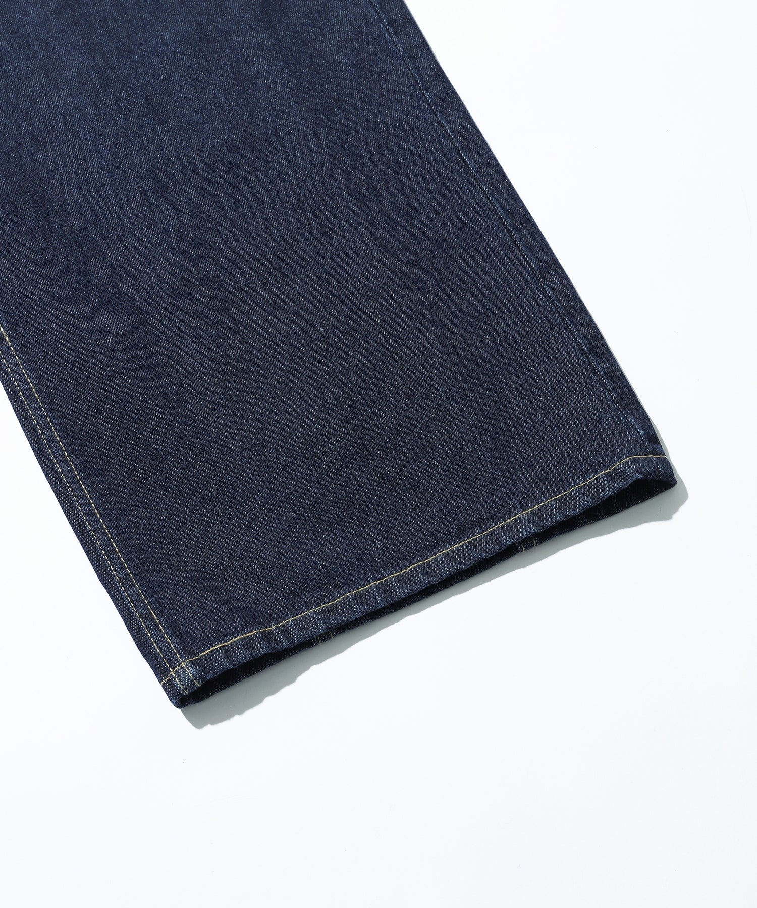 XL EMBROIDERY DENIM PANTS