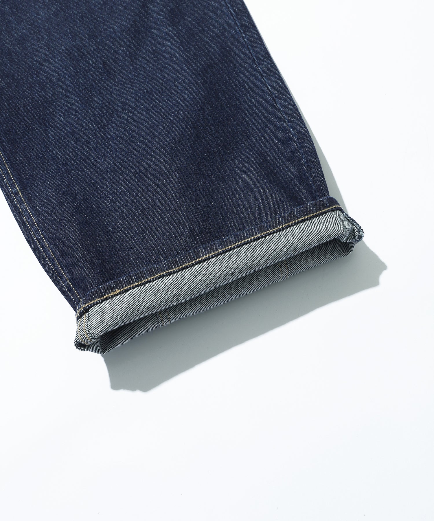 XL EMBROIDERY DENIM PANTS