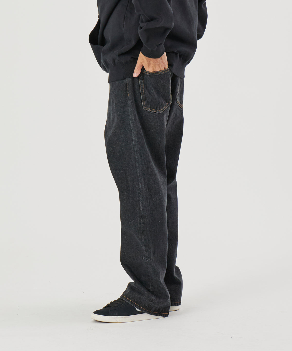 PRINTED CUSTOM DENIM PANTS