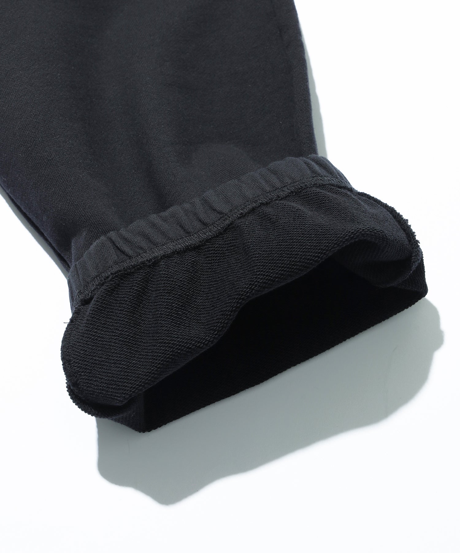 STANDARD LOGO SWEATPANTS
