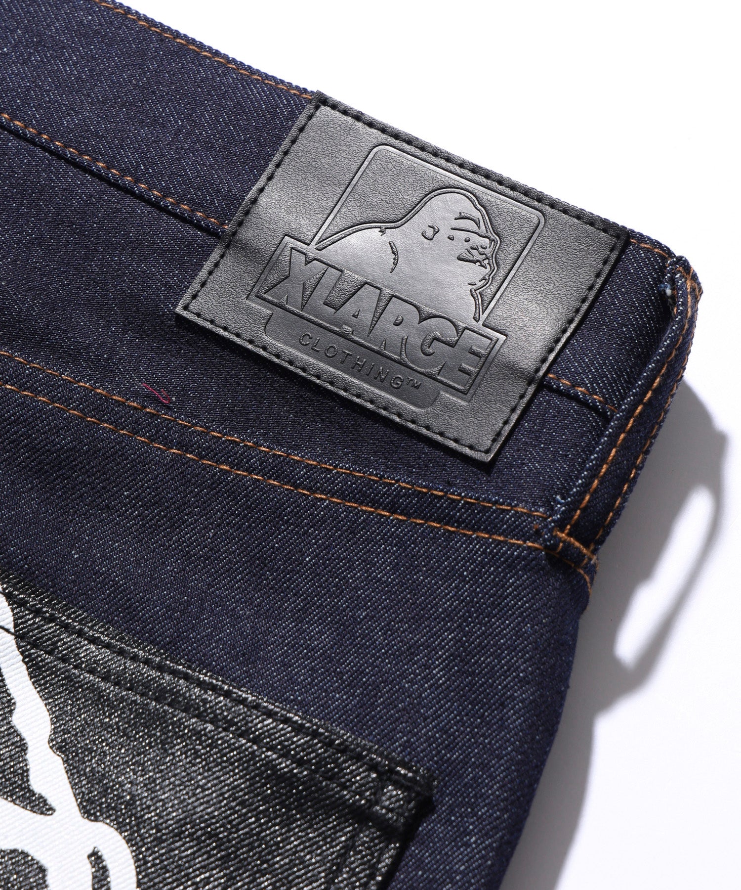 LABEL JEANS