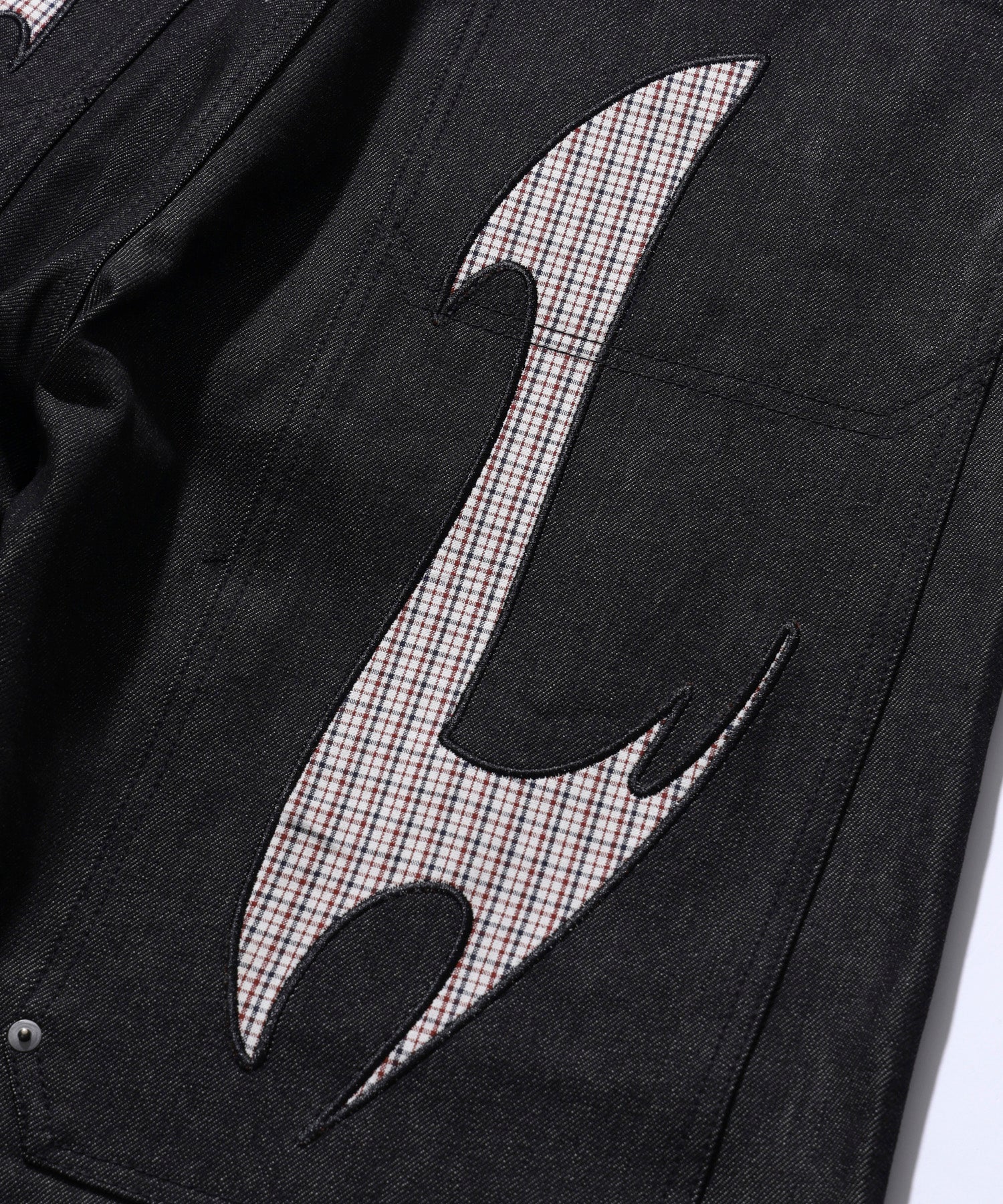 CUT OUT XL LOOSE SHORTS