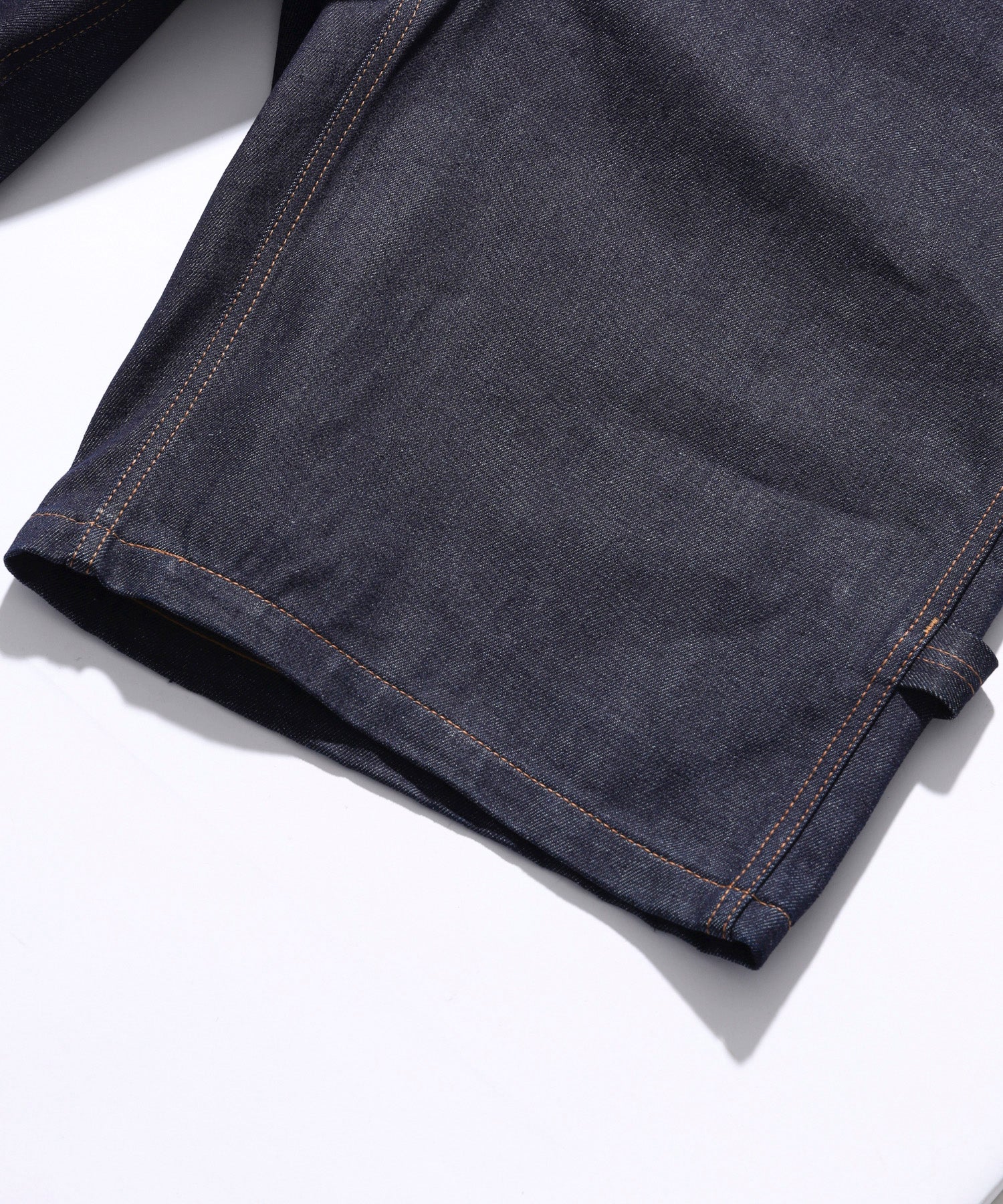 CARPENTER DENIM SHORTS