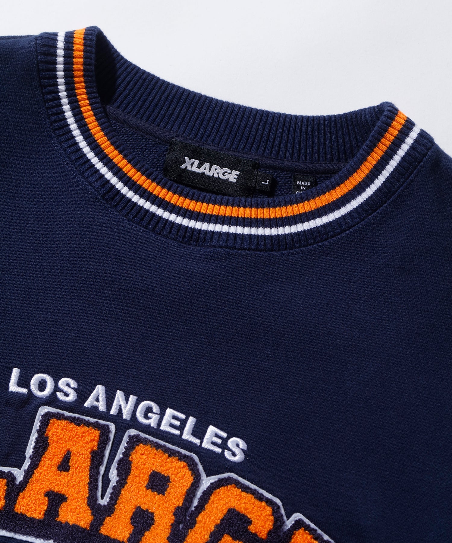 STRIPED SLEEVE TEAM LOGO CREWNECK SWEAT