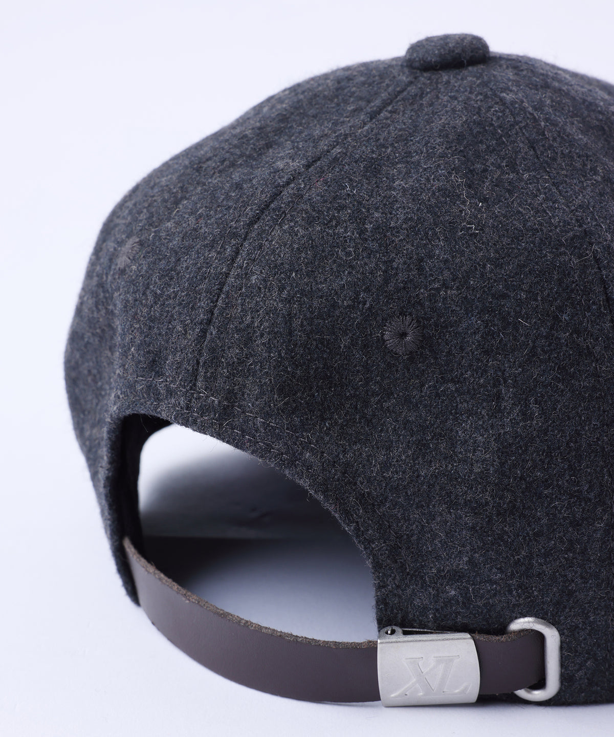 X LOGO CAP